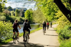 Fahrradfahren während Vereinsfahrten