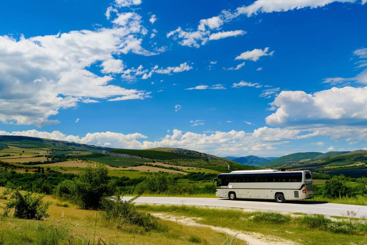 Busreise durch schön Landschaft